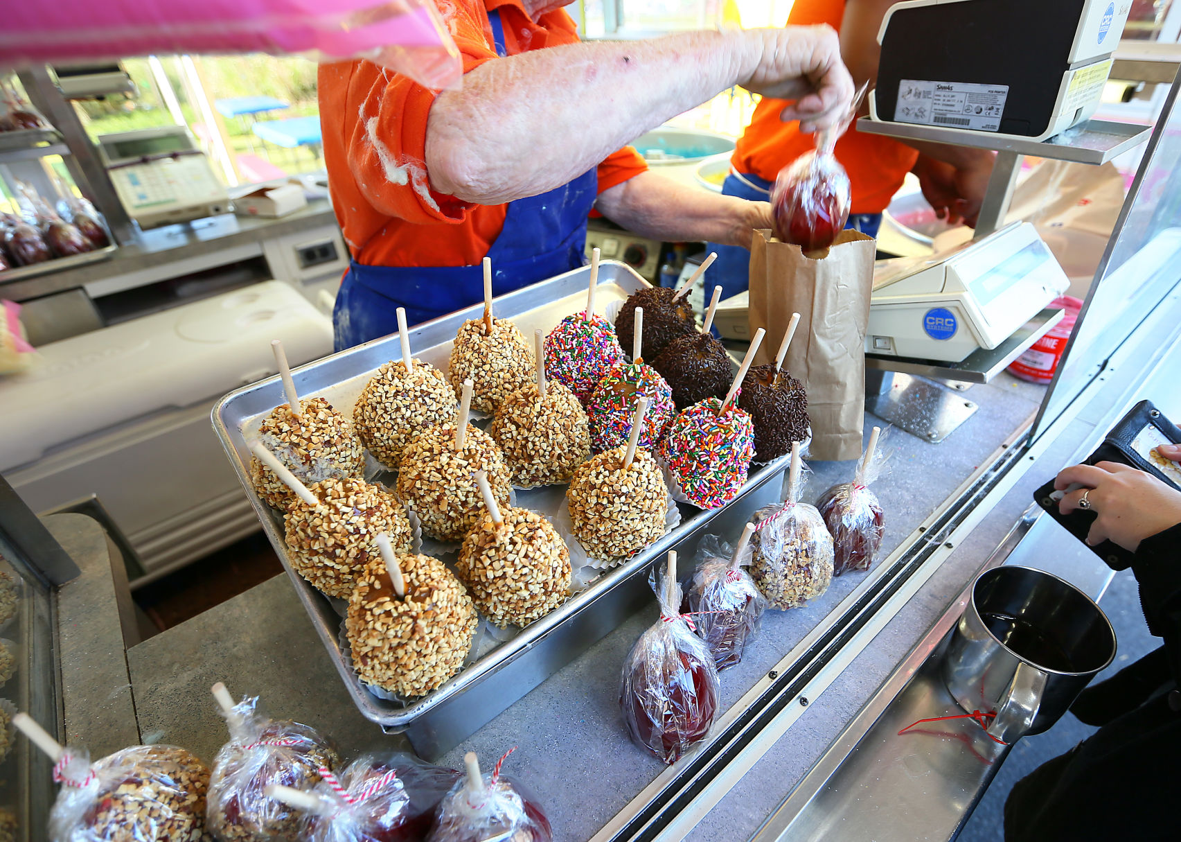 candy apples exchange fair food.jpg